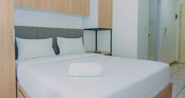 Bedroom Chic and Clean Studio Apartment M-Town Residence near Summarecon Mall By Travelio