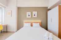 Bedroom Simply Studio at Apartment Parkland Avenue By Travelio