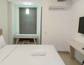 Kamar Tidur 2 Cozy Studio Apartment at Barsa City By Travelio