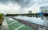 Swimming Pool 7 Treepark BSD Ninetynine Room