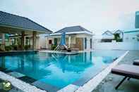 Kolam Renang LAM BUNGALOW Resort & Spa