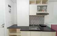 Common Space 6 Comfortable and Modern Look Studio Barsa City Apartment By Travelio