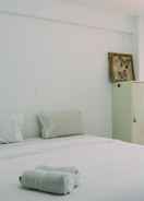 BEDROOM Comfortable and Elegant Studio at Urbantown Serpong Apartment By Travelio
