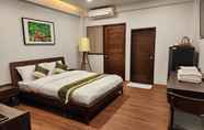 Bilik Tidur 2 TheBedrooms Maeklong Hotel and Services Apartment