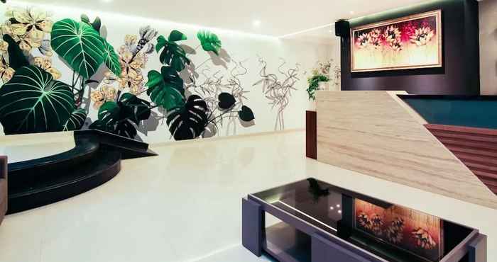 Lobby ROZELLE HOTEL BANDUNG