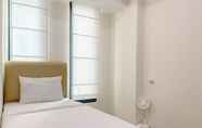 Kamar Tidur 5 Simply and Comfy Look 2BR Osaka Riverview PIK 2 Apartment By Travelio