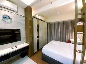 Bedroom 4 Cozy Studio Room Apartment at Uttara The Icon By Travelio