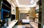 Kamar Tidur 7 Cozy Studio Room Apartment at Uttara The Icon By Travelio