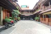 Exterior RedDoorz near AMIKOM Yogyakarta 2