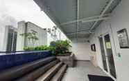 Kolam Renang 4 Apartemen Mataram City by NGINAP