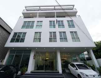 Bangunan 2 RoomQuest Bangkok Sukhumvit 50