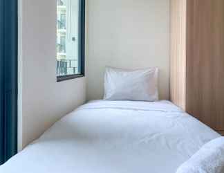 Kamar Tidur 2 Minimalist Studio Apartment at 20th Floor Osaka Riverview PIK 2 By Travelio