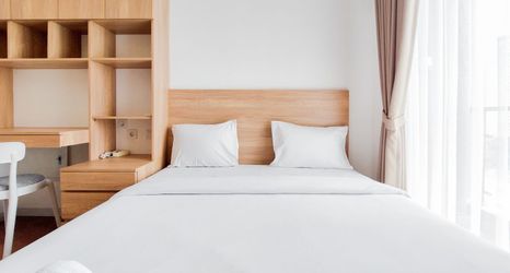 침실 2 Comfortable and Nice Studio Apartment at Sky House BSD By Travelio