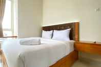 Bedroom Nice and Comfort Stay 2BR Apartment at Elpis Residence By Travelio