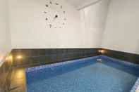 Swimming Pool N2K One With Private Pool