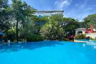 Swimming Pool Ispi Hotel Cikarang Festival