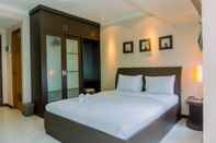 Bedroom Comfy and Modern Look Studio Great Western Resort Apartment By Travelio