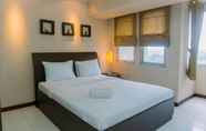 Bedroom 2 Comfy and Modern Look Studio Great Western Resort Apartment By Travelio