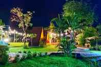 Bangunan Rich Farmer Eco House & Yoga