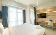 Bilik Tidur 3 Elegant and Good Deal Studio Vasanta Innopark Apartment By Travelio