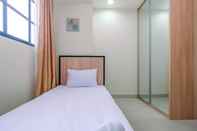 Bedroom Nice 2BR Apartment at 26th Floor Evenciio Margonda By Travelio