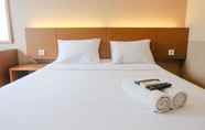 Kamar Tidur 2 Homey Studio Room Apartment No Kitchen at Grand Setiabudi By Travelio