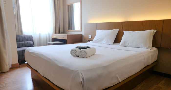 Kamar Tidur Homey Studio Room Apartment No Kitchen at Grand Setiabudi By Travelio