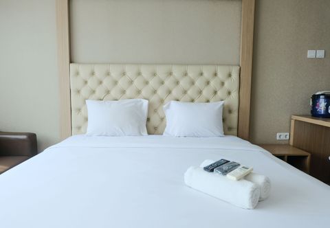 Bedroom Good Choice Studio at Apartment Tamansari La Grande By Travelio