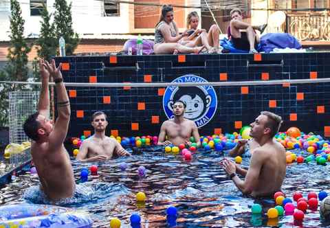 Swimming Pool Mad Monkey Chiang Mai