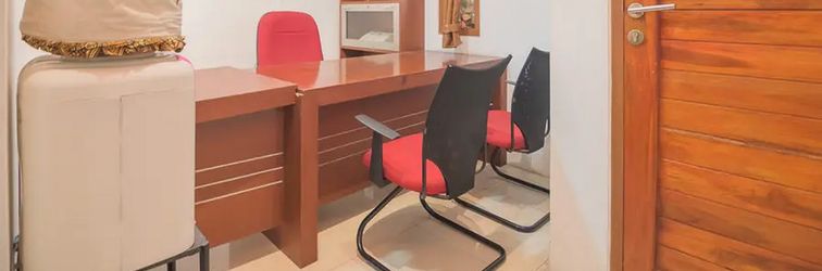 ล็อบบี้ RedDoorz Syariah near Margahayu Raya