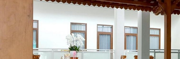 로비 Hotel Doman Bandung