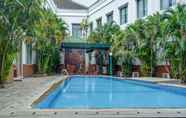 Swimming Pool 3 Hotel Grand Cikarang