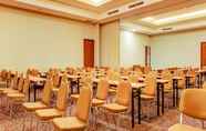 ห้องประชุม 6 Hotel Grand Cikarang