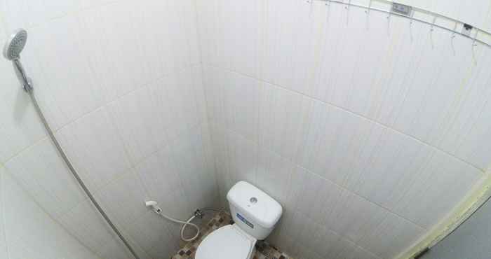 Phòng tắm bên trong Mubarok Homestay Jogja (Family Only)