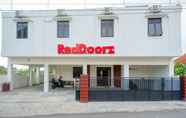 Exterior 4 RedDoorz Syariah near Universitas Jenderal Soedirman 2