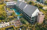 Exterior 2 Swarga Suites Bali Berawa