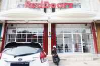 Exterior RedDoorz @ Jalan Tanjung Blitar