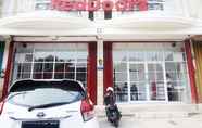 Bangunan 6 RedDoorz @ Jalan Tanjung Blitar