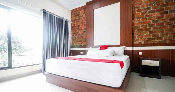 Lainnya RedDoorz Plus near Kualanamu Airport