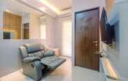 Common Space 4 Full Furnished Cozy Design 2BR Apartment Transpark Cibubur By Travelio