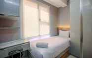 Kamar Tidur 2 Full Furnished Cozy Design 2BR Apartment Transpark Cibubur By Travelio