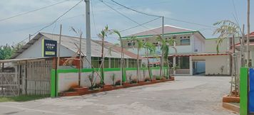 外部的 2 Urbanview Hotel Tirtamaya Jaya Indah Indramayu by RedDoorz