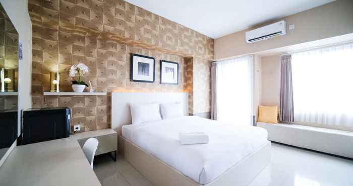 Kamar Tidur Cozy Stay and Modern Studio Apartment at Tanglin Supermall Mansion By Travelio