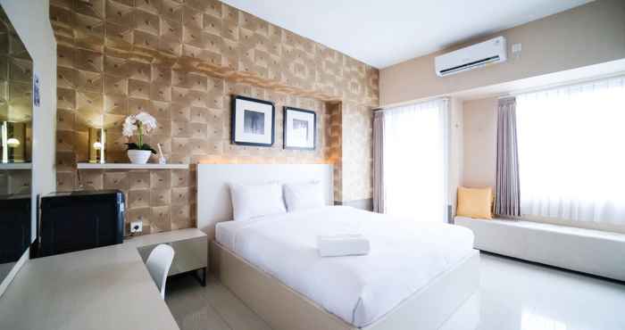 Bedroom Cozy Stay and Modern Studio Apartment at Tanglin Supermall Mansion By Travelio
