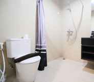 In-room Bathroom 5 Spacious and Tidy 2BR at Grand Sungkono Lagoon Apartment By Travelio
