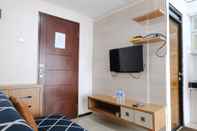 Common Space Strategic and Cozy 1BR at Gateway Pasteur Apartment By Travelio