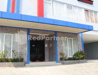 Bangunan 2 Brahma Hotel Mitra RedDoorz