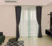 Common Space 3 Modern and Nice 2BR at Bintaro Embarcadero Apartment By Travelio