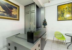 Lobby 2 RedDoorz Near Gajah Mada Plaza 2
