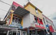 Exterior 6 RedDoorz @ Jalan STM Medan